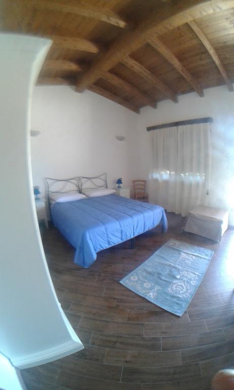 Agriturismo Locoe Oliena Exteriér fotografie