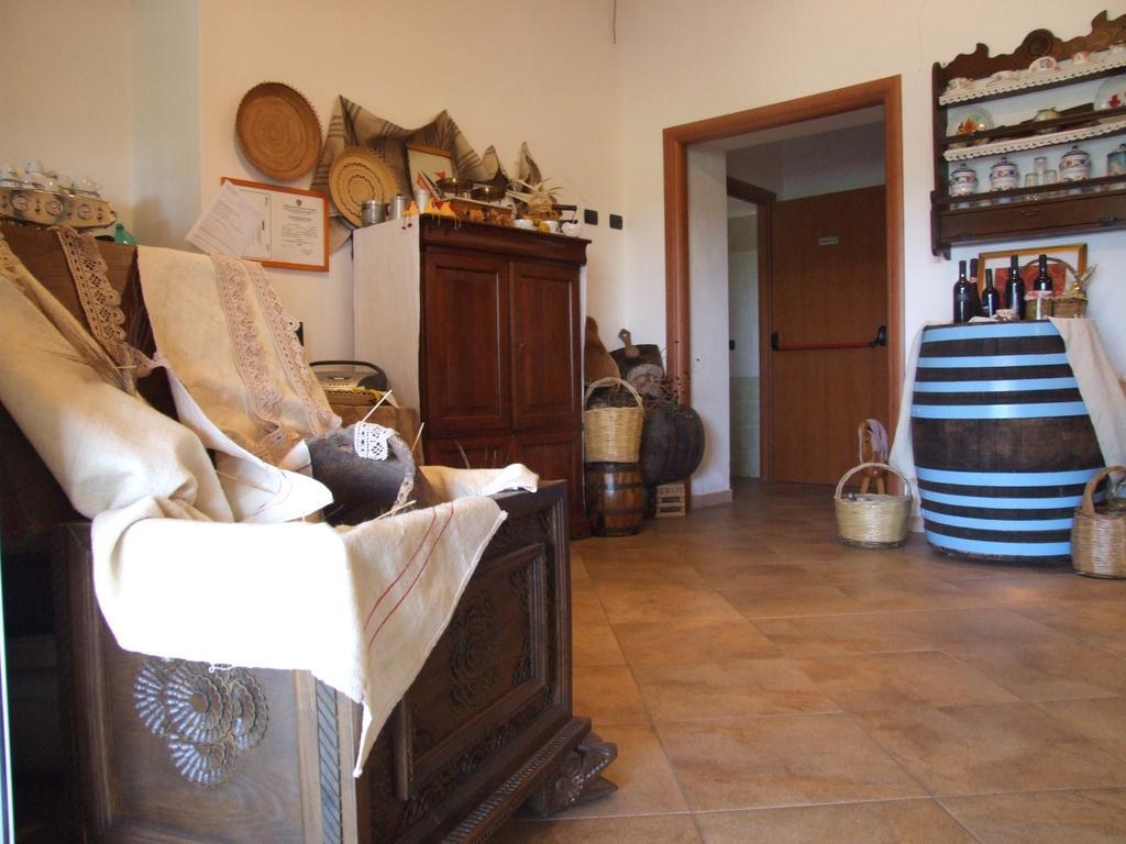 Agriturismo Locoe Oliena Exteriér fotografie
