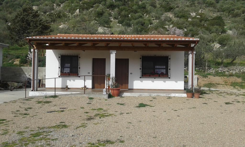 Agriturismo Locoe Oliena Exteriér fotografie